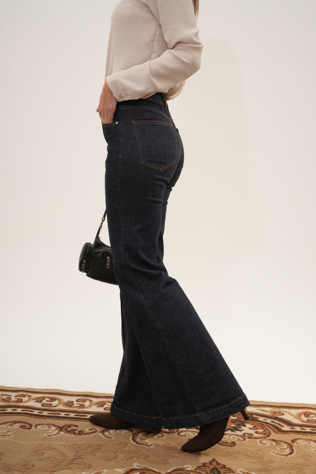 JEAN JANIS