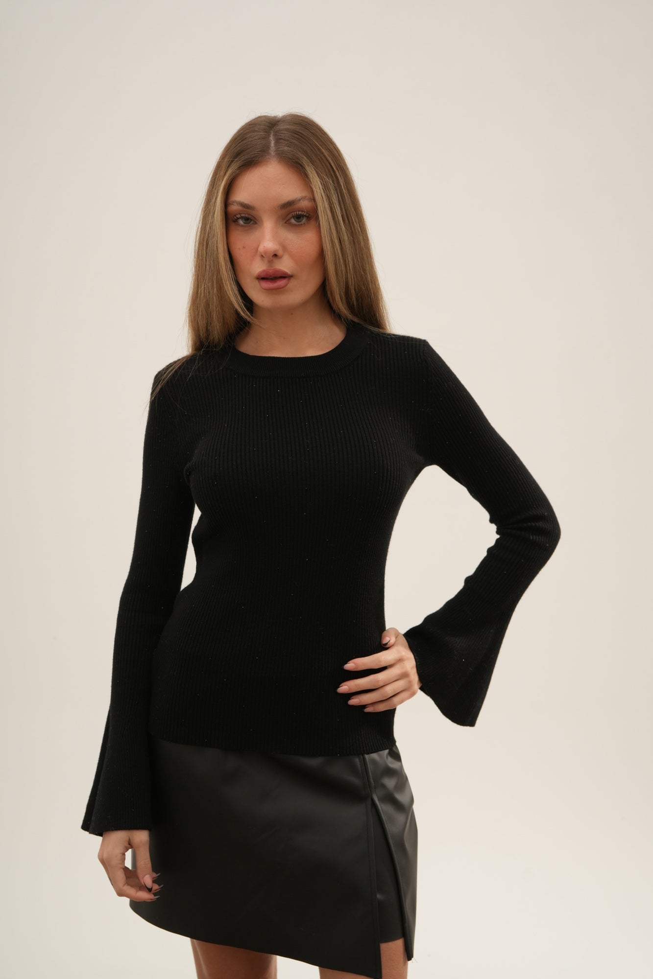 SWEATER BODY