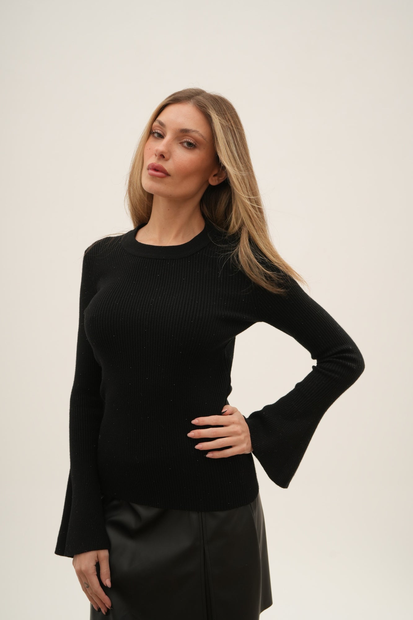 SWEATER BODY