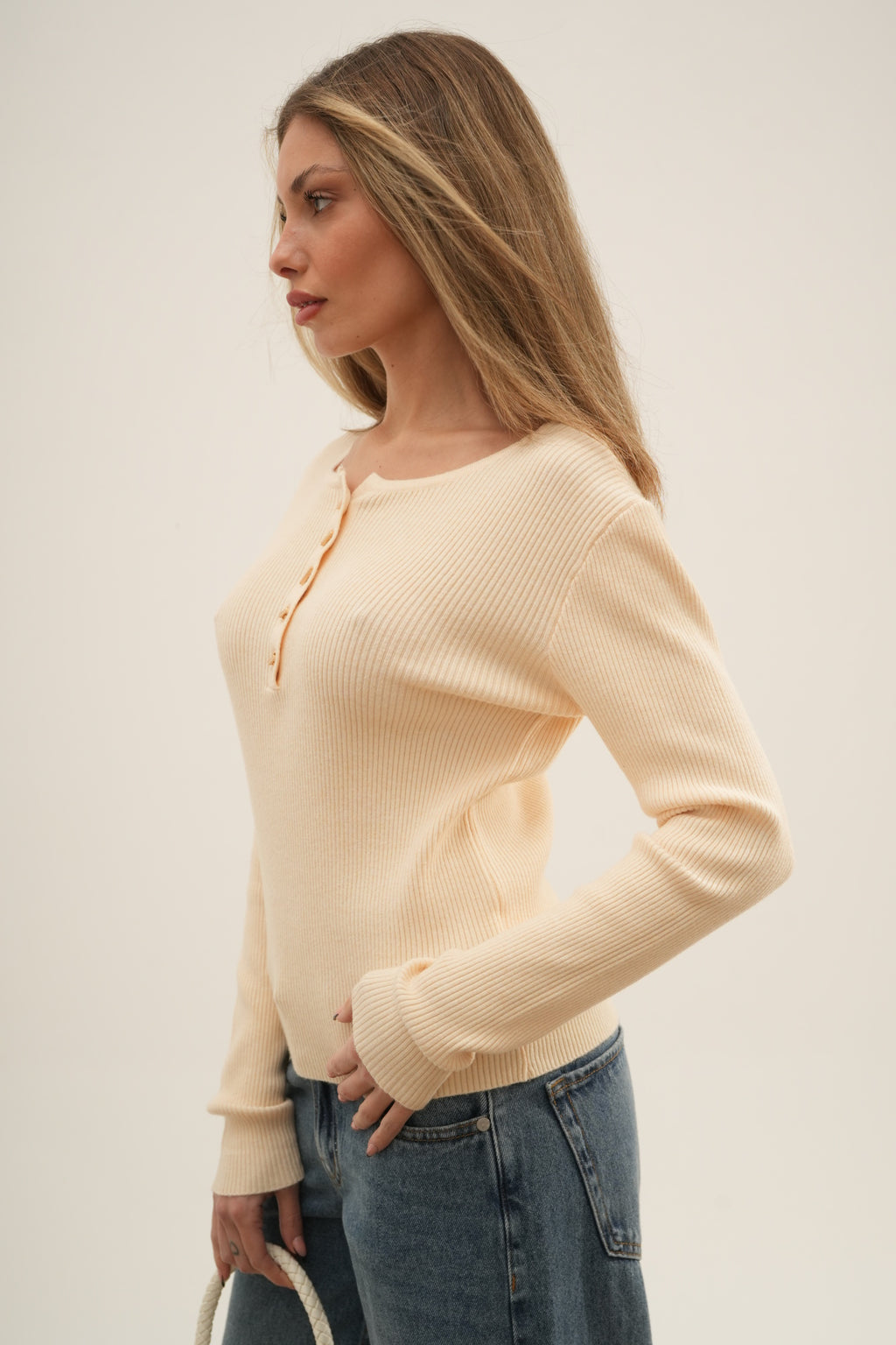SWEATER KEY