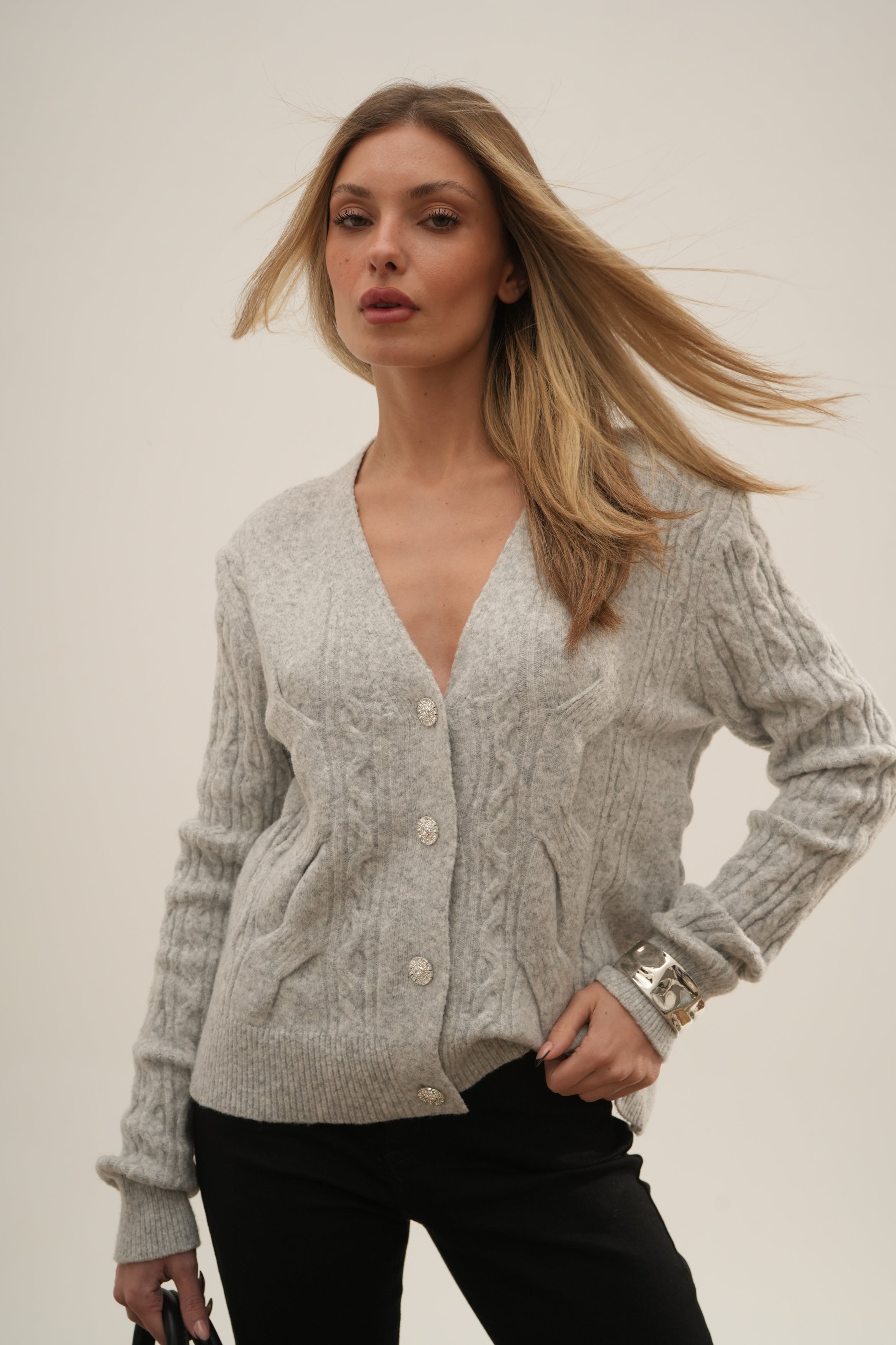 CARDIGAN BLUR