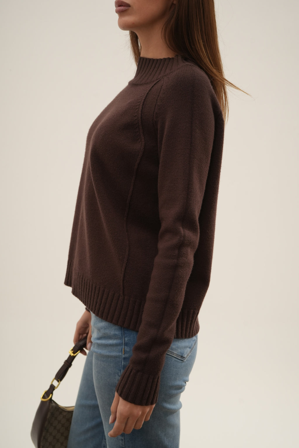 SWEATER TRUST