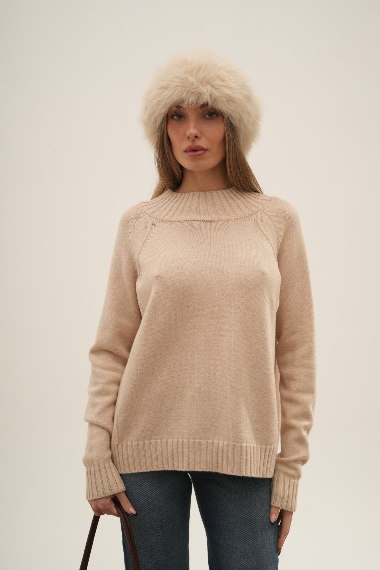 SWEATER TRUST