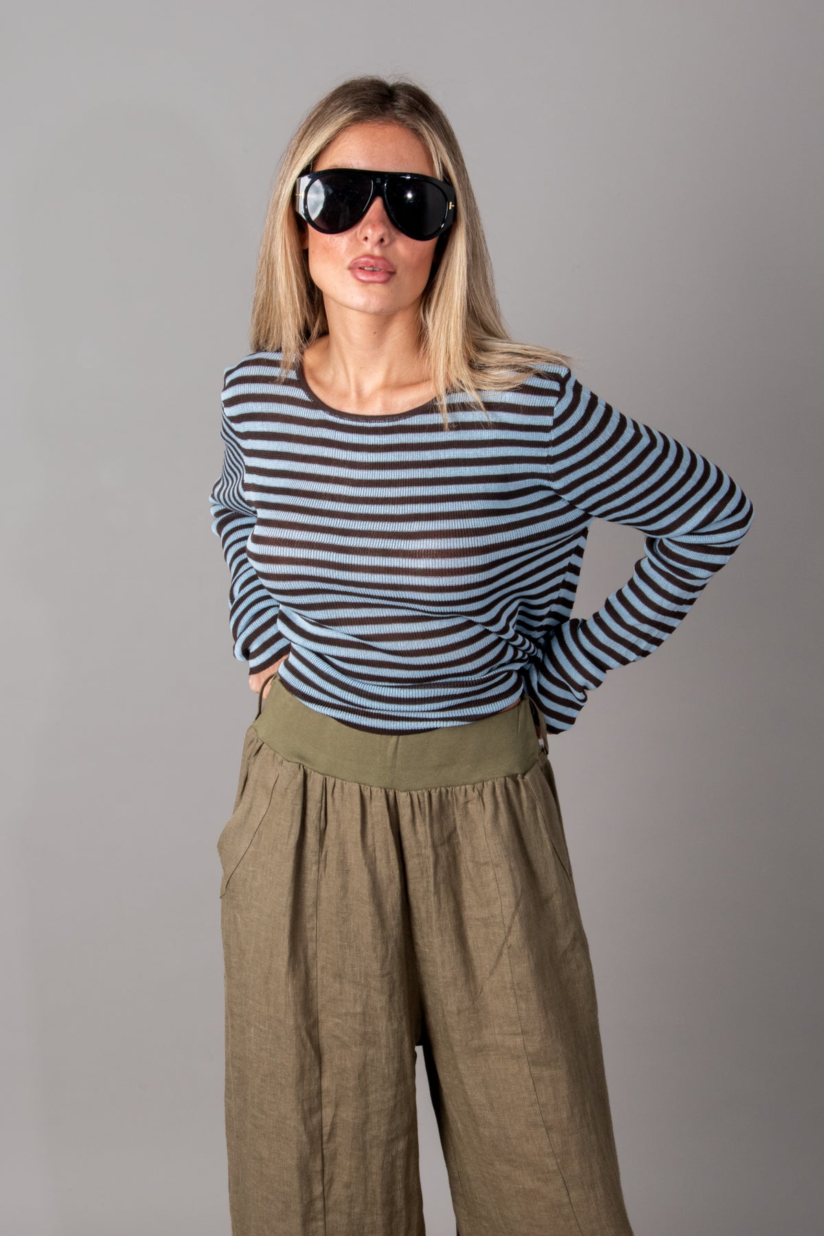 REMERA WES
