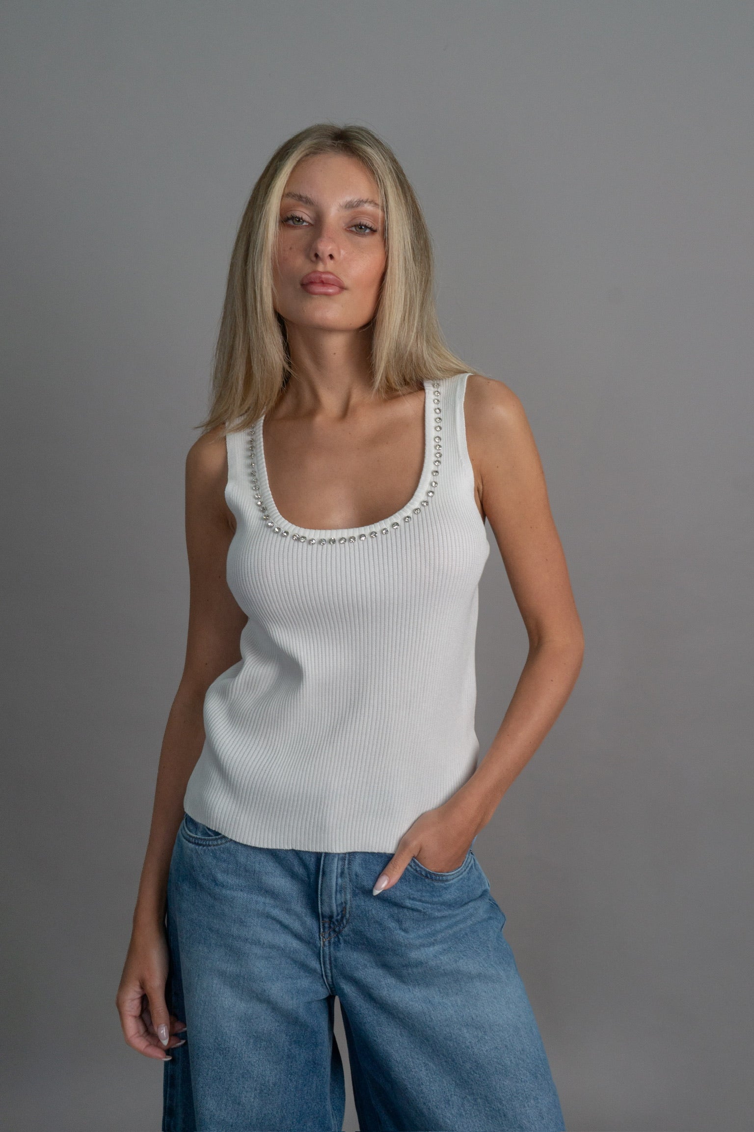 REMERA NINA