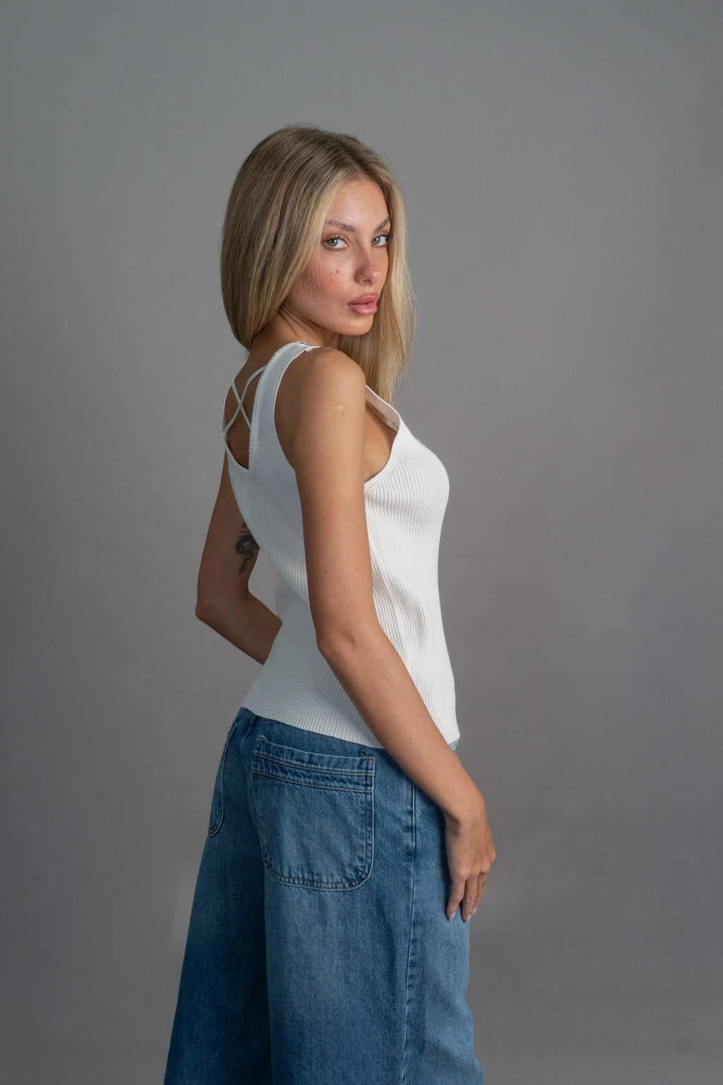 REMERA NINA