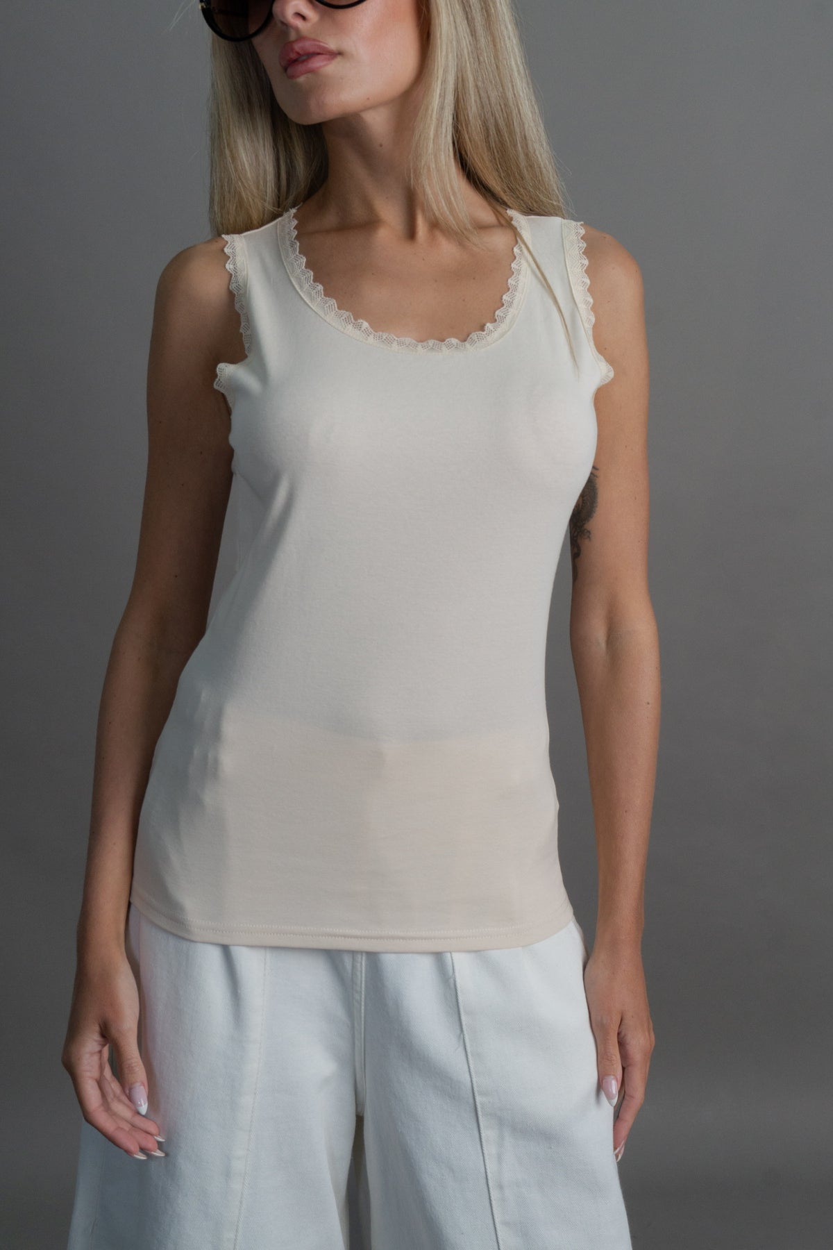 REMERA CLASSY