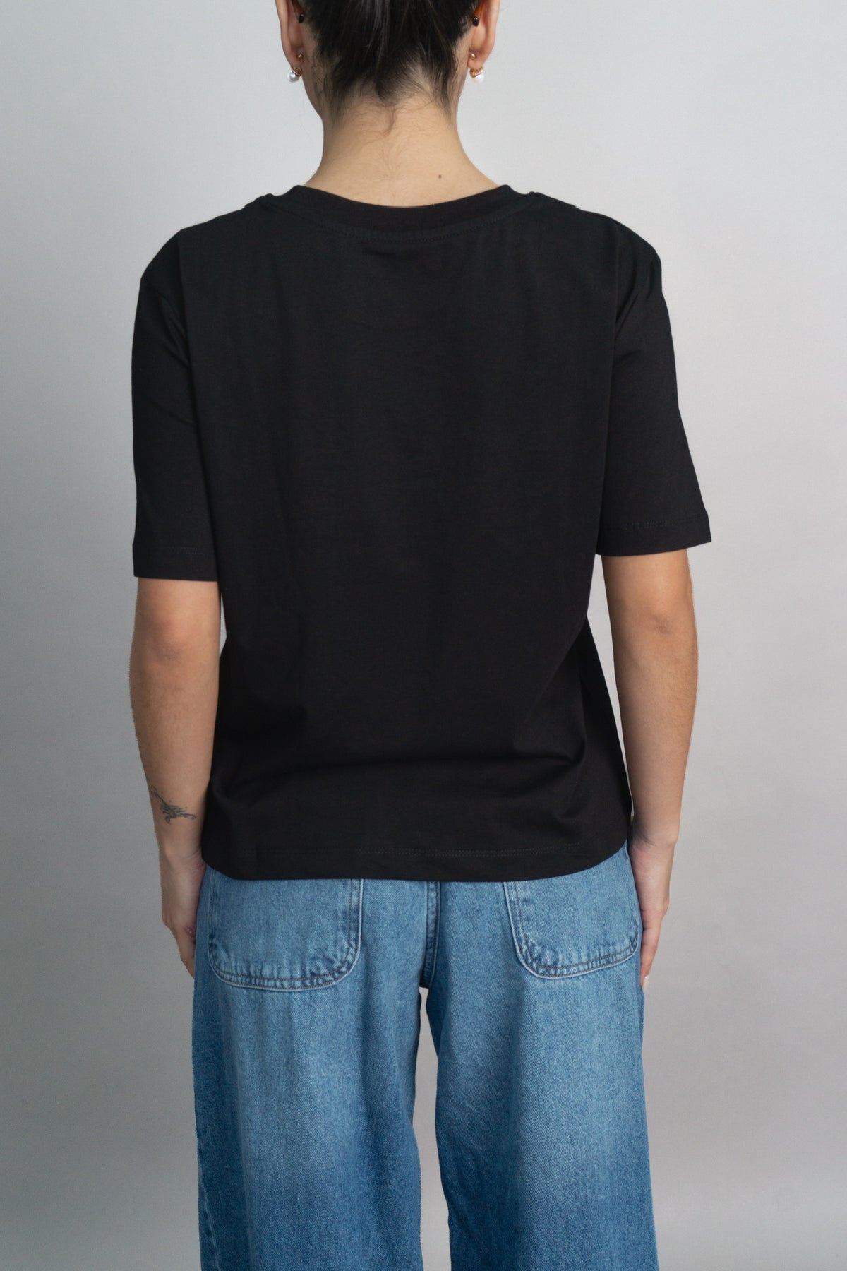 REMERA AMOUR
