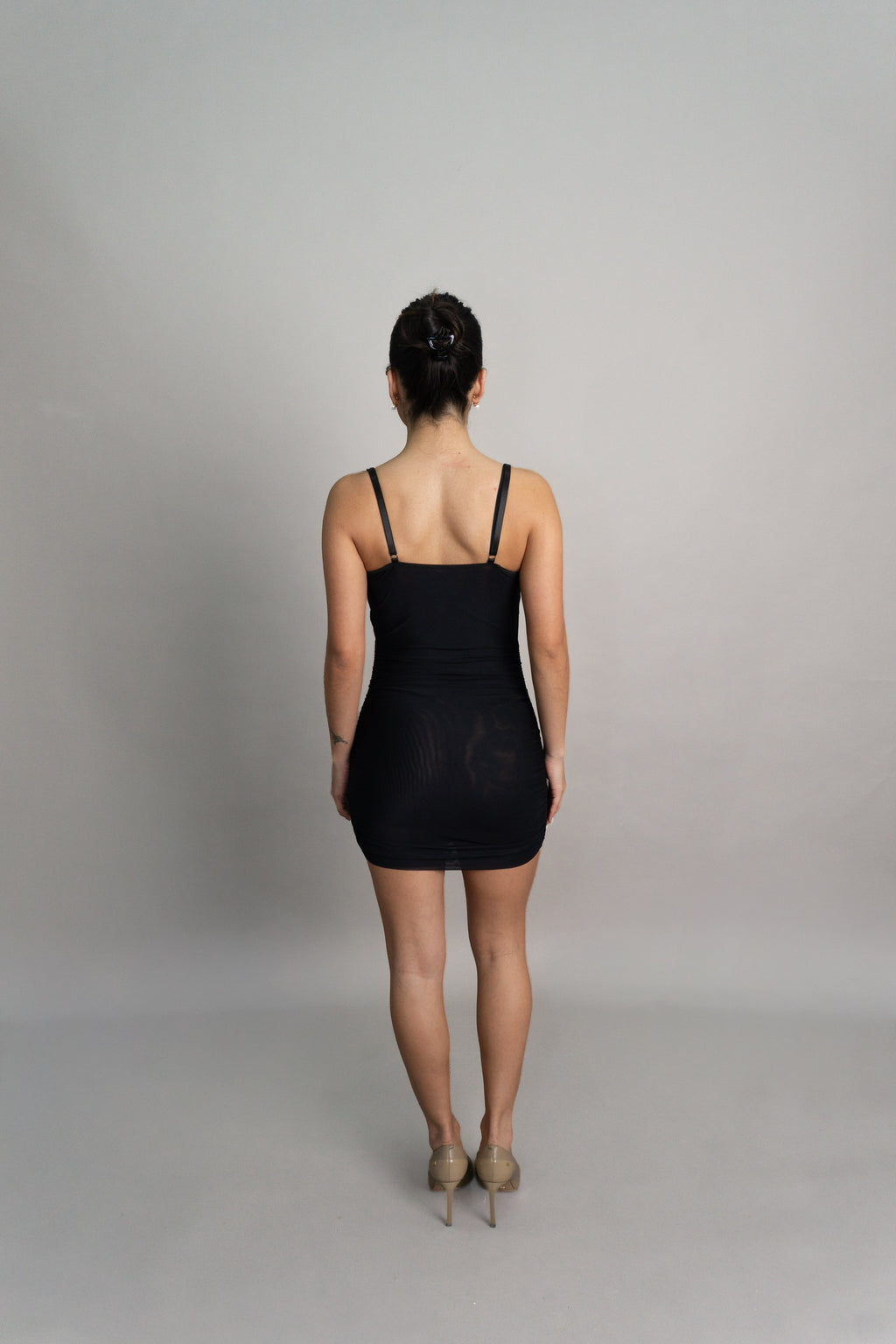 VESTIDO HILTON