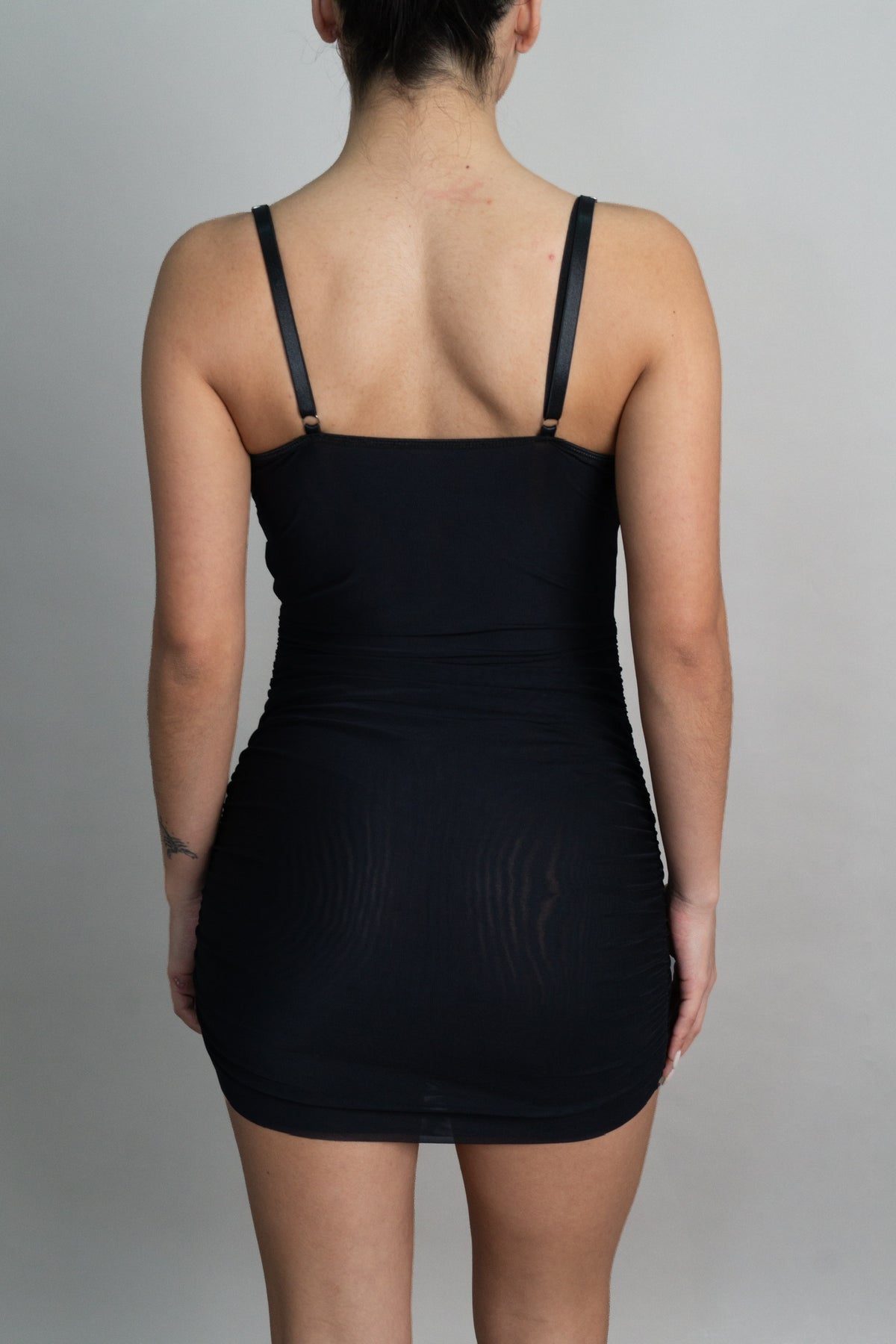 VESTIDO HILTON