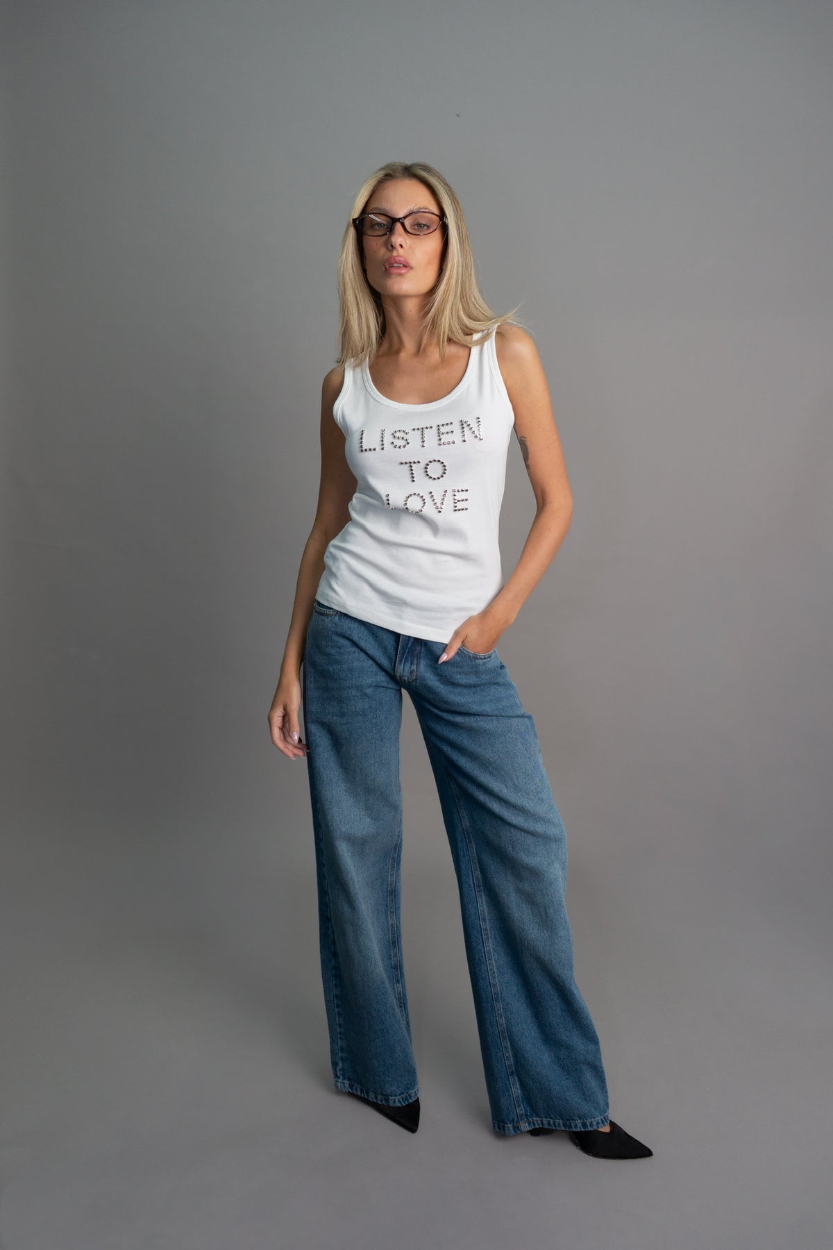 MUSCULOSA LISTEN TO LOVE