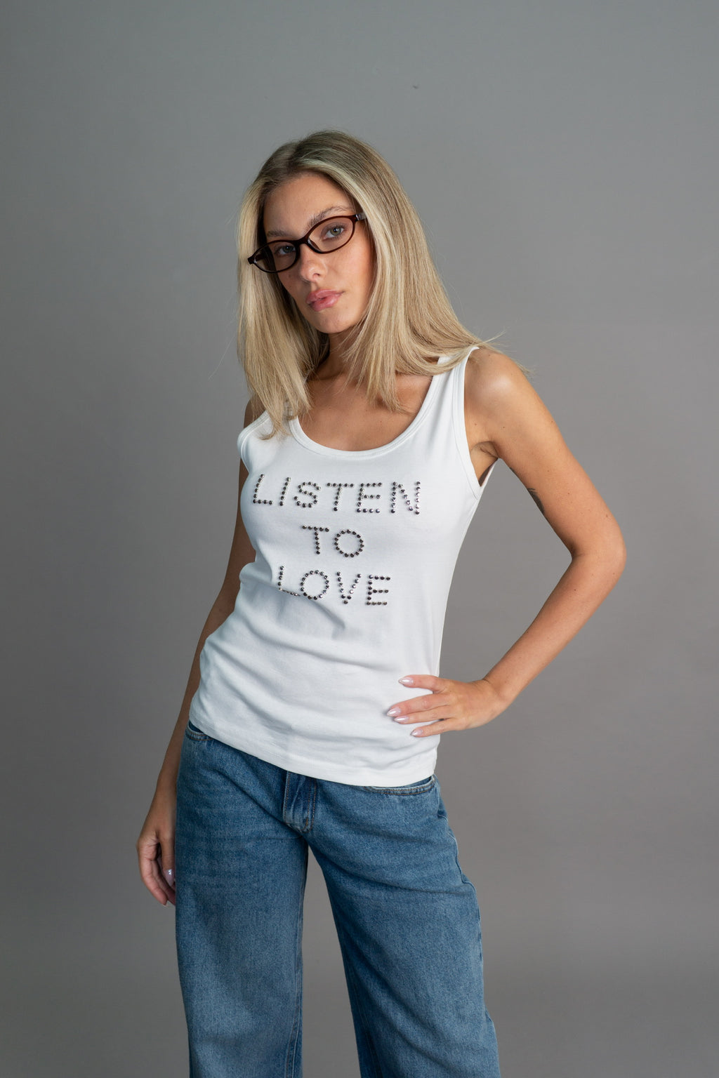 MUSCULOSA LISTEN TO LOVE
