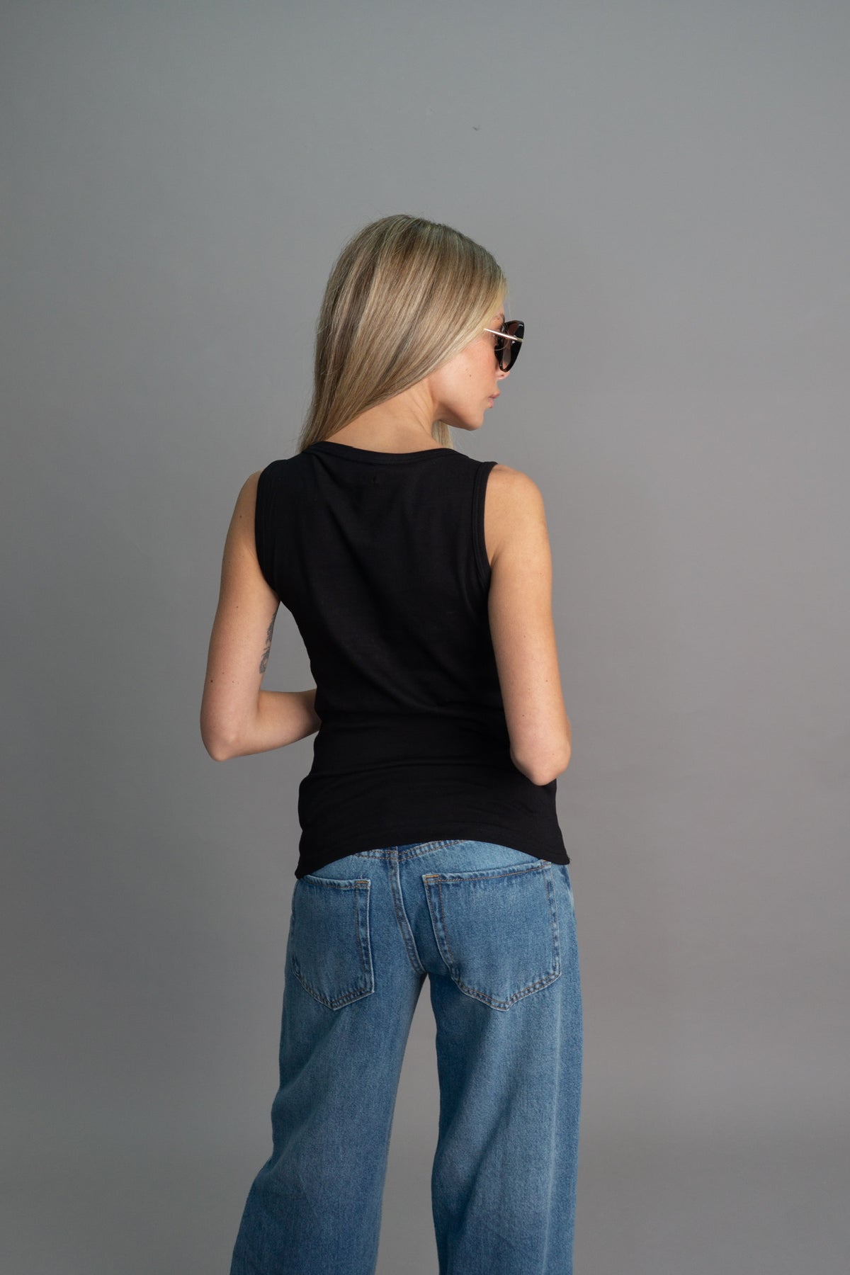 MUSCULOSA LISTEN TO LOVE